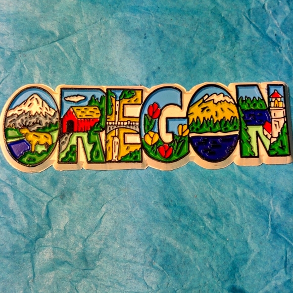 Beautiful Oregon State Vintage Magnet